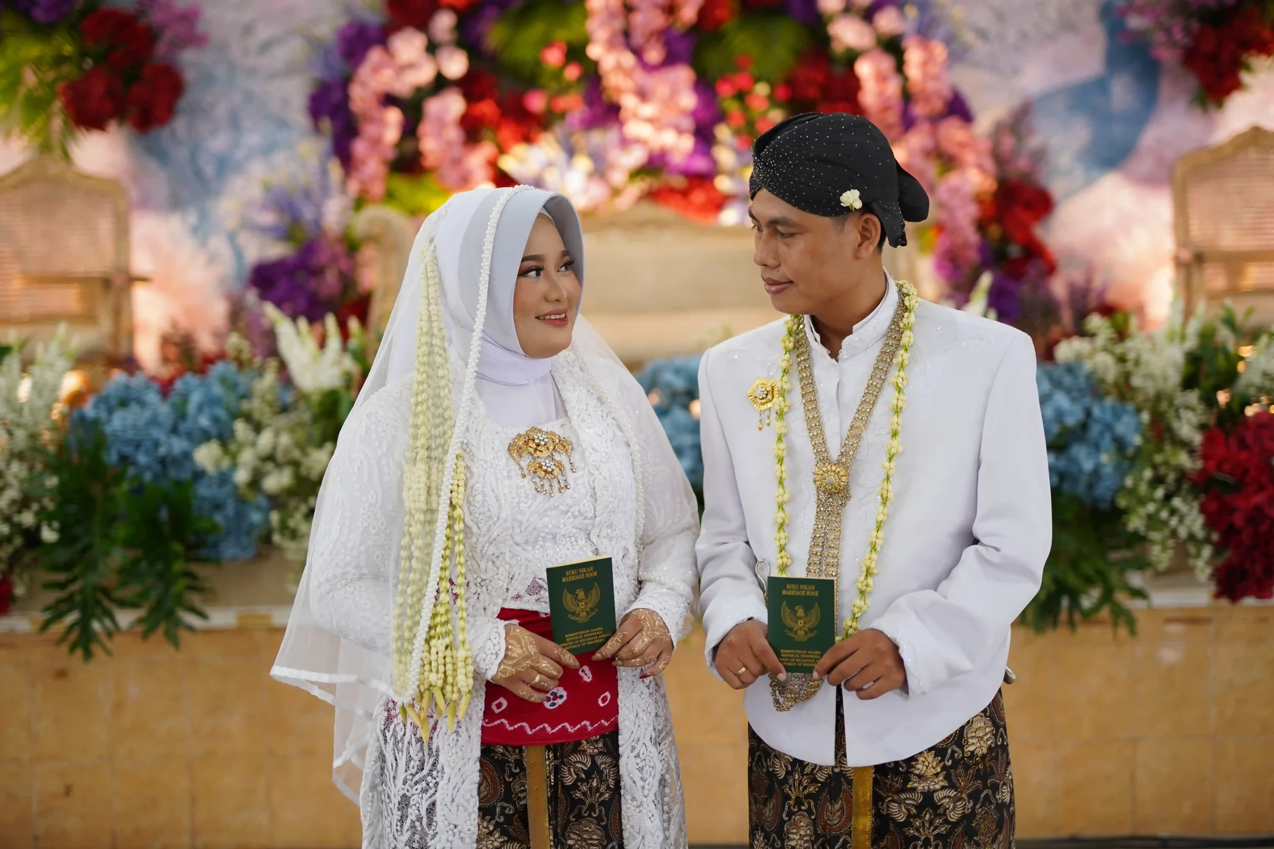 Sinta & Feri